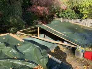 Sheltered pond for fibreglass lining